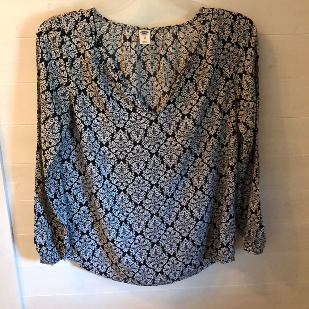 Old Navy blouse